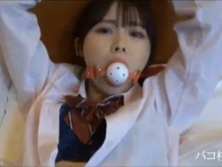 亚洲火爆a v人人爽日日碰抓着头发狠狠的输出北京大妞